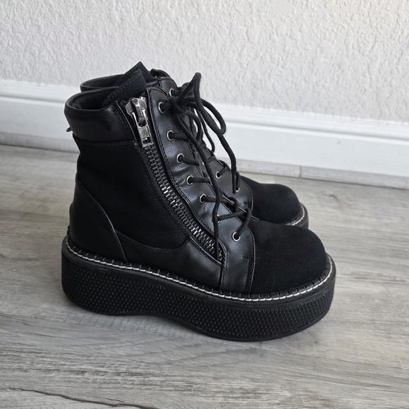 DEMONIA Emily 114 Black Canvas 2" Platform Punk Goth Ankle Boots  Size 9 - Picture 3 of 8